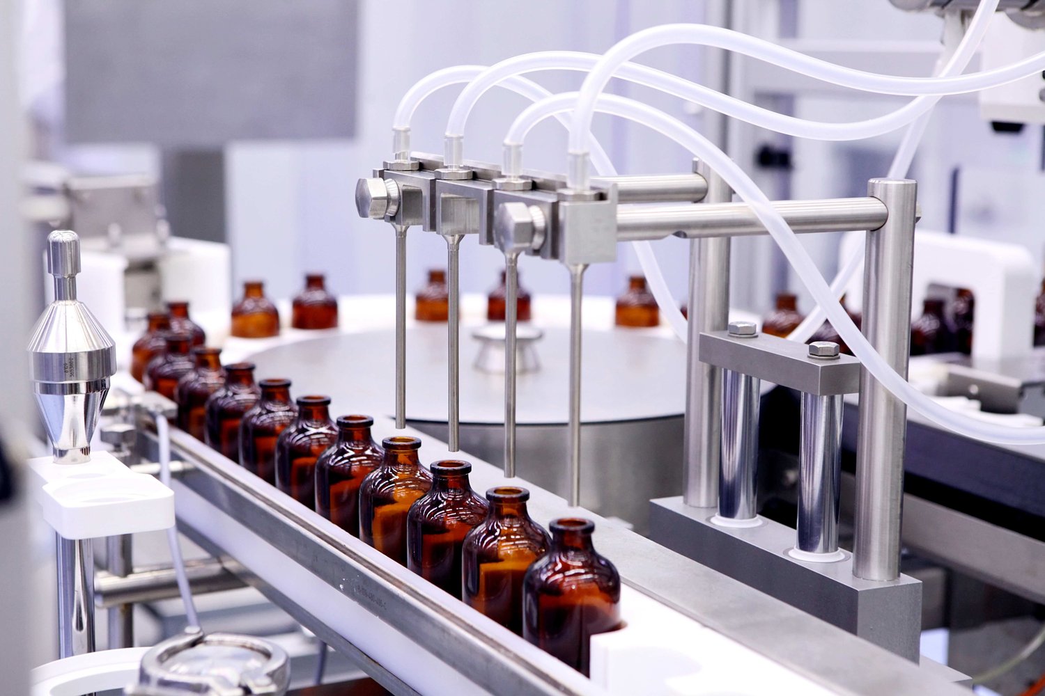 water cooled chiller hire in pharmaceuticals